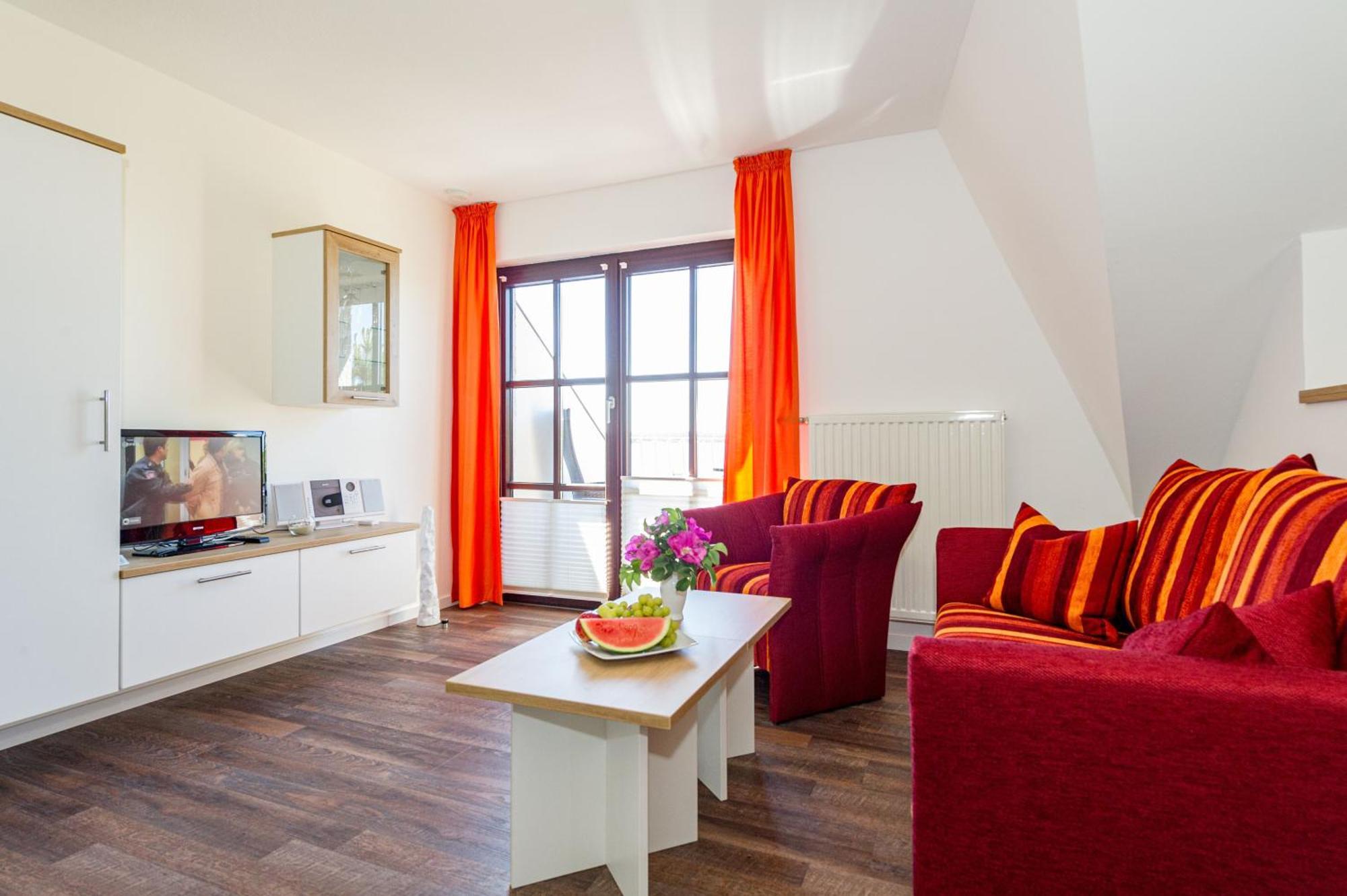 Selliner Ferienappartements Mit Balkon Und Seeblick Sellin (Rugen) Exterior foto